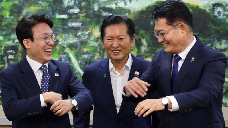 <b>민주</b> 당대표 <b>본선</b>, 김민석·정청래·송영길 '3파전'...김용 컷오프 통과