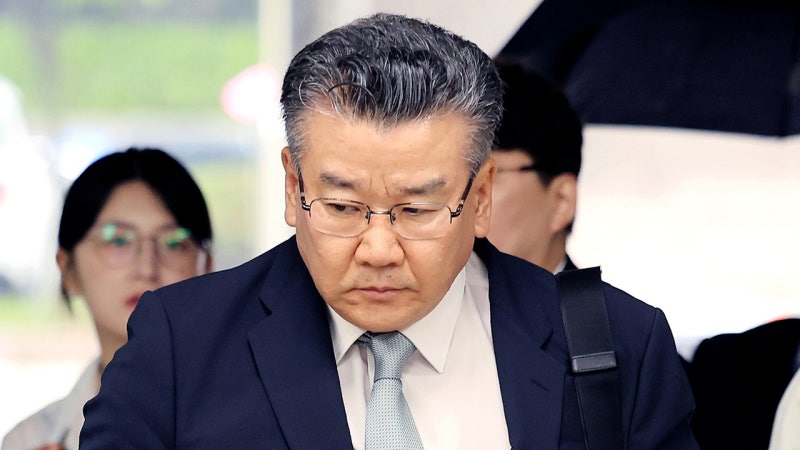 종합특검, 관저 봐주기 감사 의혹 <b>유병호 구속기소</b>