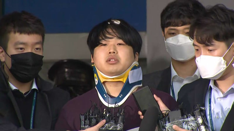 '징역 47년형' <b>조주빈</b>, 성폭행 감형 노려 <b>헌법소원</b> 냈으나 '<b>기각</b>'