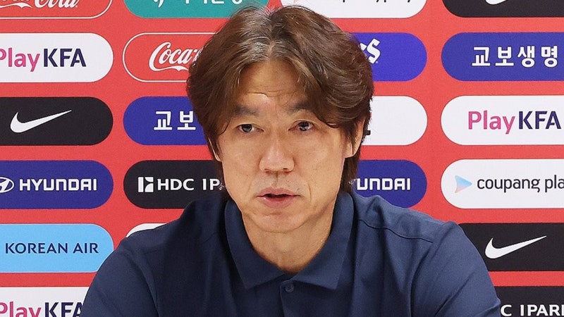 <b>홍명보</b>, 경찰에 "감독 선임 때 정몽규와 소통 없었다" <b>개입 부인</b>