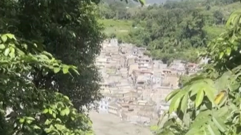 <b>네팔 홍수</b>로 한국인 8명 연락두절...10명 고립
