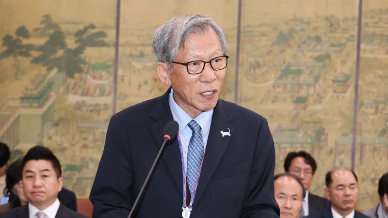 여야, '<b>셀프 출품</b>' 한목소리 질타...<b>유홍준</b> "중대한 불찰" 사과