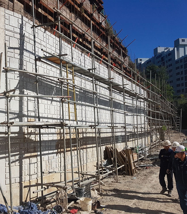 2019년 10월 30일 정순규씨가 추락사한 건설현장 비계(임시가설물).photo 정석채