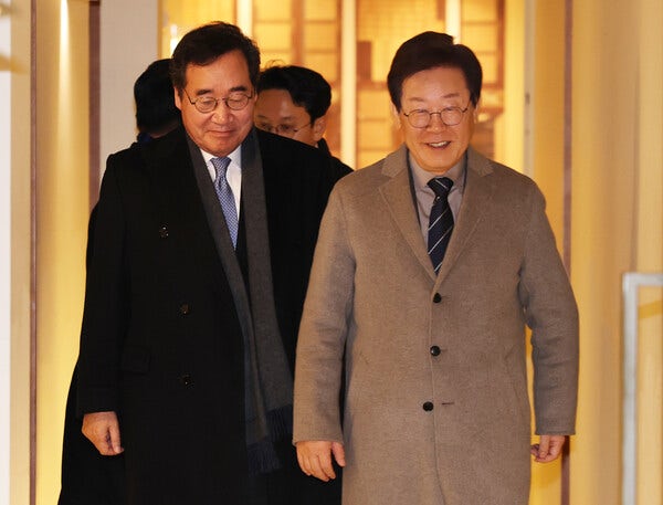 <속보><b>이낙연</b> "<b>이재명</b> 변화 의지 확인 못해...갈 길 가겠다"