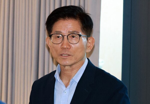 '前 대선 후보' <b>김문수</b>, 국민의힘 <b>당대표 출마</b> 선언