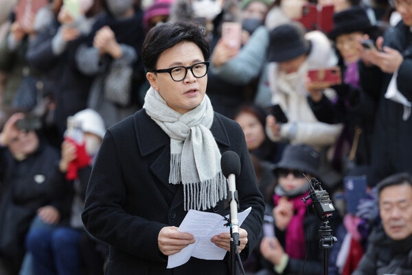 한동훈 "입틀막이었나"...이대통령 <b>종교단체 해산</b> 검토 발언 비판