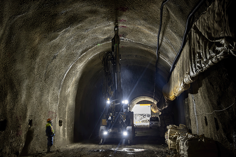 상동광산 갱도 입구.photo 이건송 영상미디어 기자