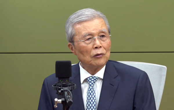 김종인, 장동혁 향해 "정상적인 정치인이라면 물러났을 것"