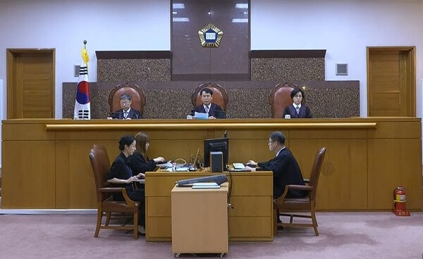 윤석열 징역 7년 확정…대법, 체포방해·직권남용 모두 유죄