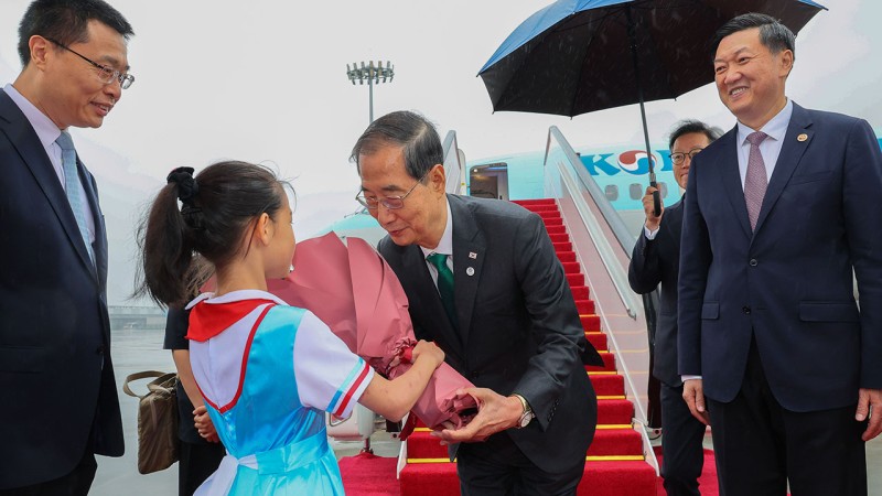 한덕수-시진핑, 중국 <b>항저우</b> 시내서 양자 면담 시작