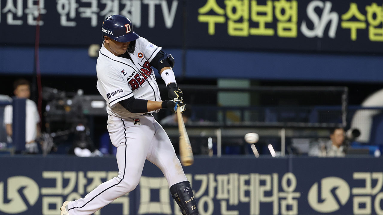 프로야구 <b>두산</b>, '<b>음주운전</b> 적발' 숨긴 포수 <b>박유연</b> 방출