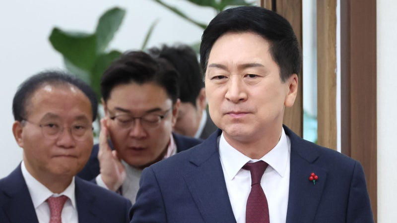 <b>김기현</b>, 당 <b>대표직 사퇴</b>…"모든 상황 책임은 저의 몫"