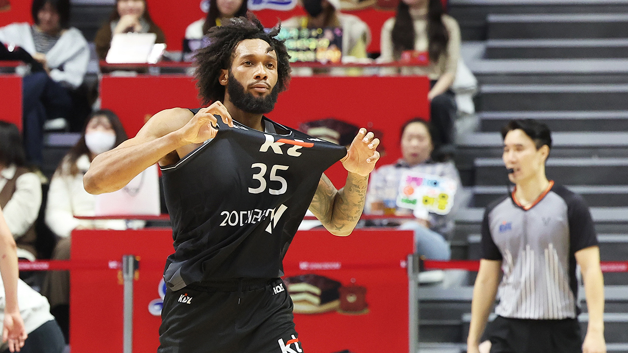 '평균 30점' kt <b>배스</b>, <b>프로농구</b> 3라운드 MVP