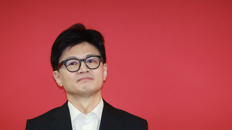 <b>한동훈</b> "<b>이재명</b> 대표 <b>때문</b>에 선거제 못 정해"