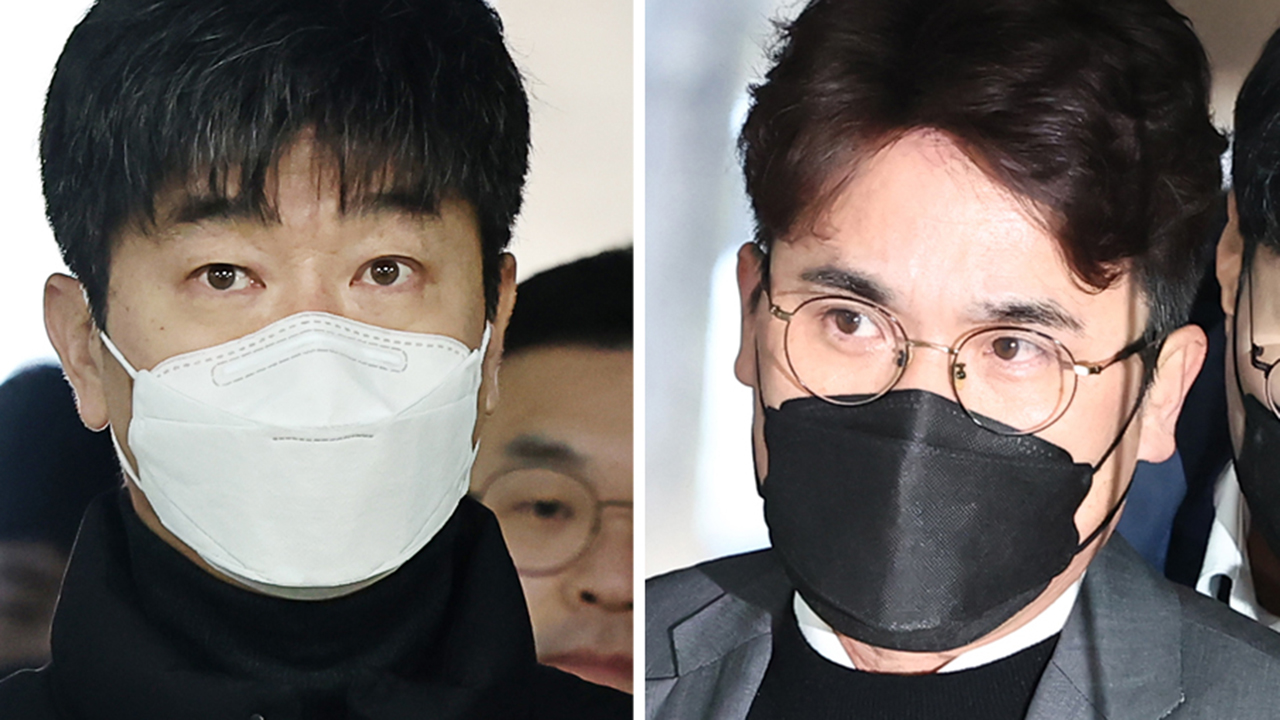 KIA <b>김종국</b> · 장정석, 영장심사 종료…나갈 때도 '묵묵부답'