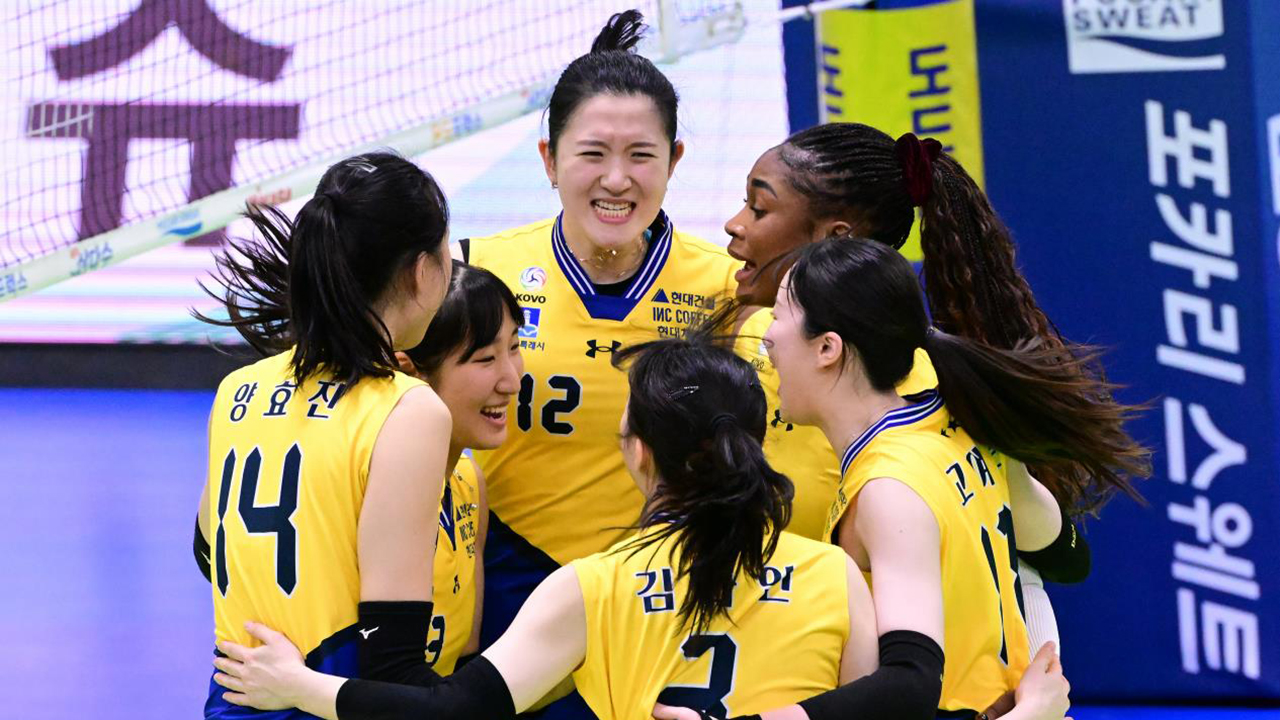 프로배구 1위 <b>현대건설</b>, 6위 <b>도로공사</b>에 신승