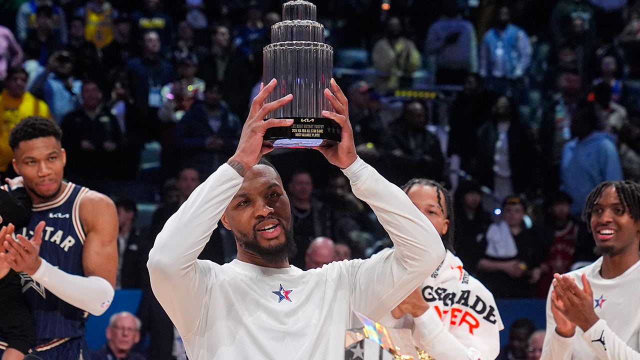 7년 만에 동 · 서부 자존심 싸움 펼친 NBA…<b>올스타전</b> 승자는 <b>동부</b>