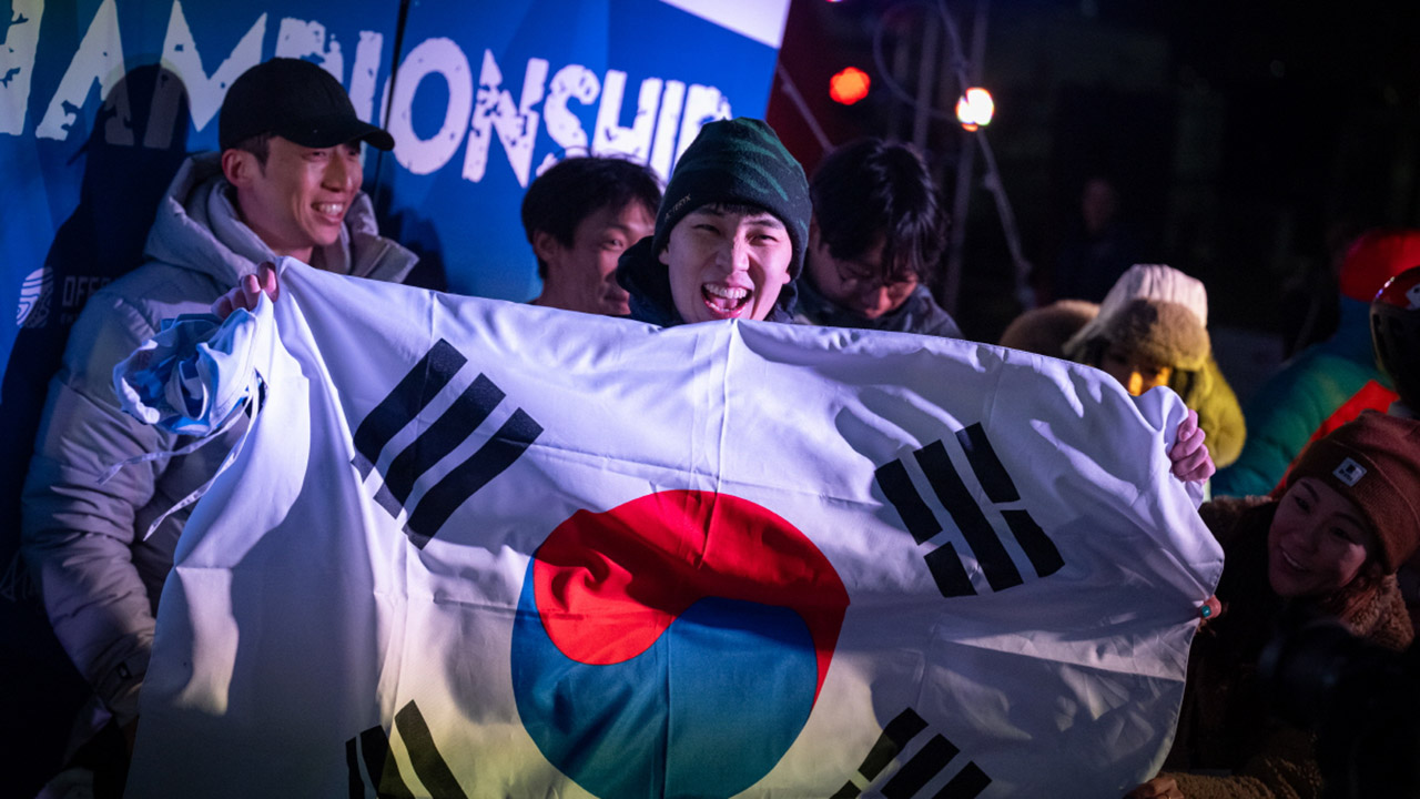 이영건 · 신운선, <b>아이스클라이밍 세계선수권</b> 남녀 동반 금메달