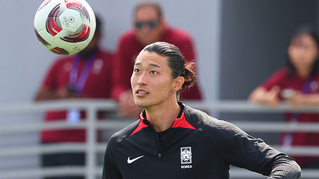 덴마크 축구 미트윌란, <b>코펜하겐</b> 꺾고 <b>선두</b> 도약…<b>조규성</b> '풀타임+PK 실축'