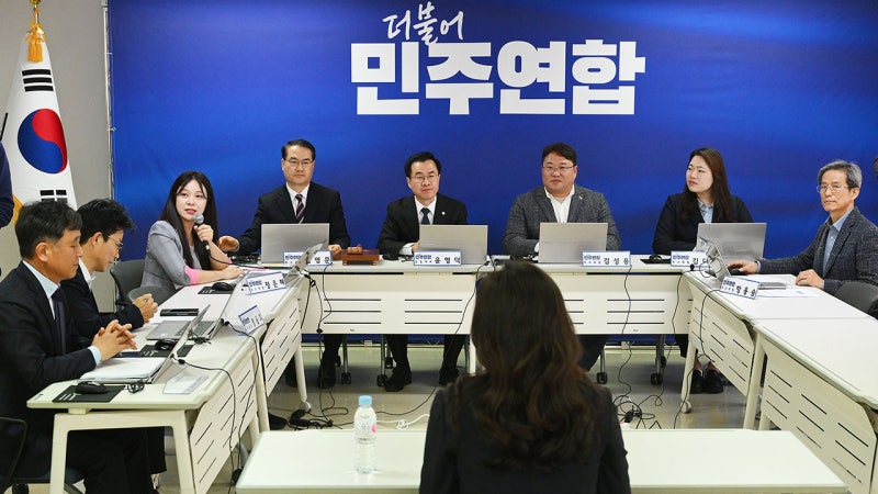 민주 위성정당 <b>비례</b> 1번 <b>서미화</b>…진보당 3인 당선권 배치