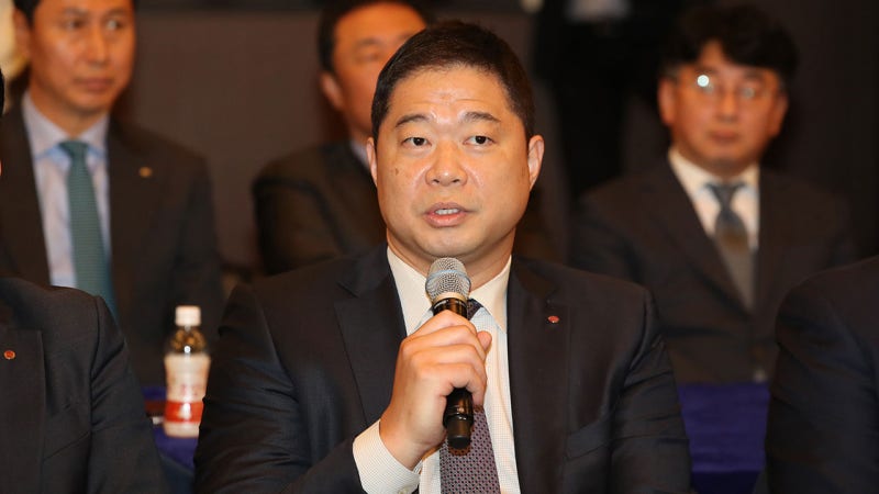 <b>서울시교육청</b>, '<b>현주엽</b> 논란'에 <b>휘문고</b> 감사 착수키로