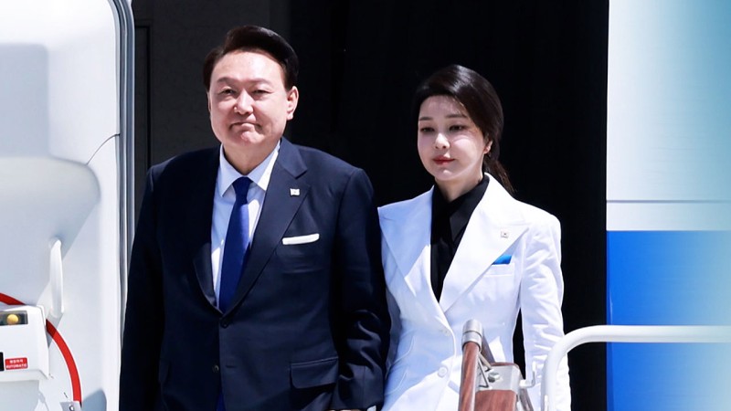윤 대통령 오늘 <b>우즈벡 대통령</b>과 정상회담…협력 강화