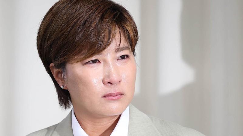 <b>눈물</b> 흘린 <b>박세리</b> "부친 고소, 제가 먼저 의견…공사 구분해야"