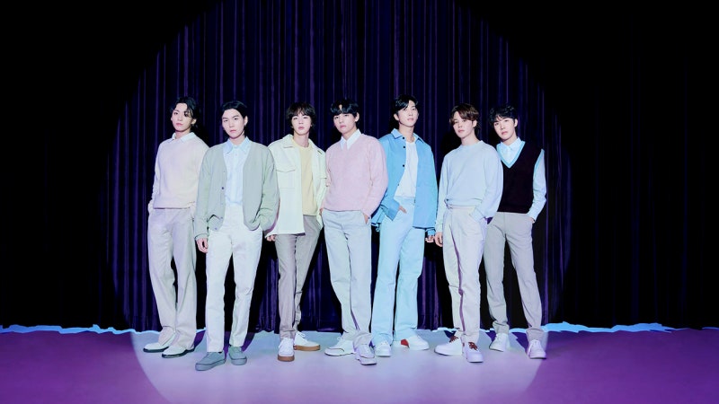 BTS 활동 중단 미리 알고 <b>하이브</b> 주식 판 계열사 <b>직원들</b>