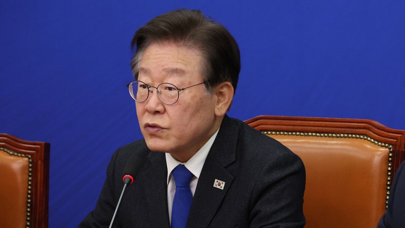 <b>이재명</b>, 내일 대표 출마 <b>선언</b>…"대한민국 비전 제시"
