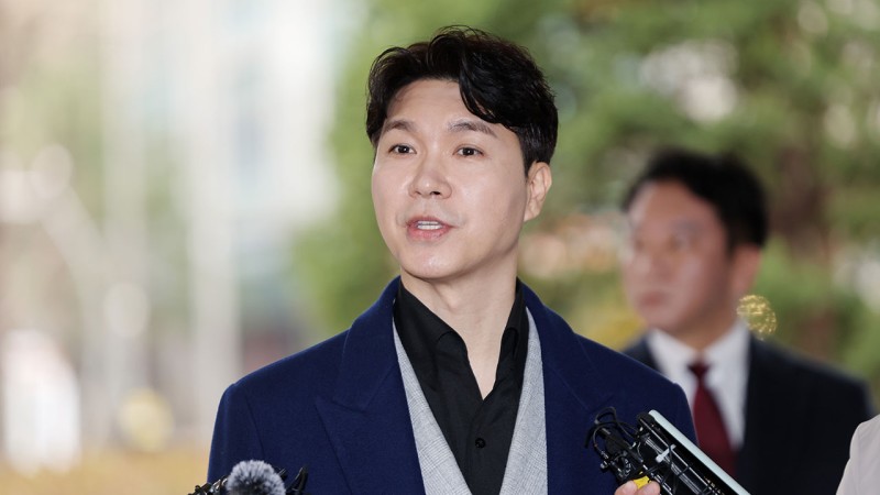 <b>친형 재판</b> 출석한 <b>박수홍</b>, 1심 무죄 부분에 "너무도 부당"