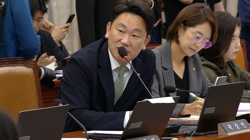 '검사 탄핵 <b>기권</b>' <b>곽상언</b> 의원, 민주 <b>원내부대표</b> 자진사퇴