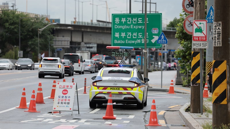 <b>서울 동부간선도로</b> 교통 통제 4시간 만에 전면 해제