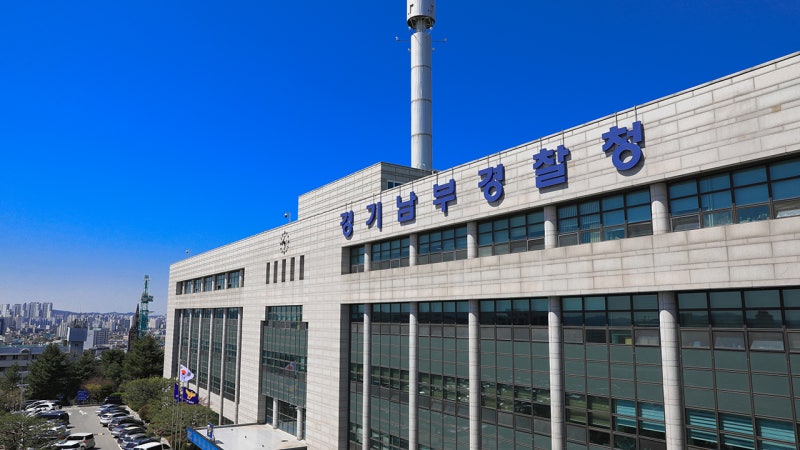 <b>경찰</b>, 아리셀 박순관 대표 <b>아들</b> 첫 <b>소환조사</b>