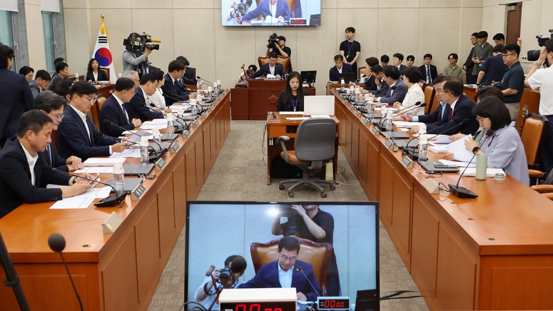 <b>조지호 경찰청장 후보자</b> 청문회…'채 해병·임성근' 공방 예상
