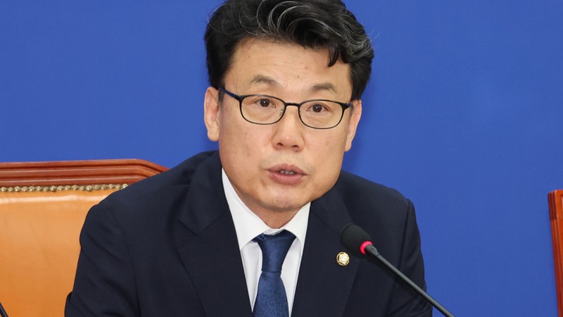 <b>민주</b> "코리아 부스터 <b>프로젝트</b> 추진…'1인 지배' 기업 구조 개선"