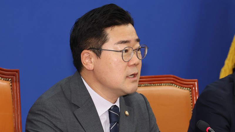 <b>박찬대</b> "<b>한동훈</b>, 간첩죄 거짓말할 시간에 <b>해병</b>대원 특검 발의해라"