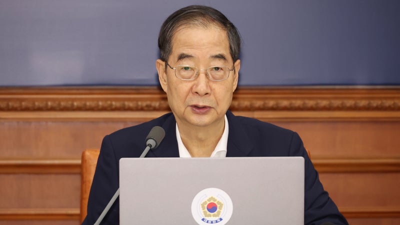 한 <b>총리</b> "응급의료상황 여전히 녹록지 않아…긴장 놓지 말라"