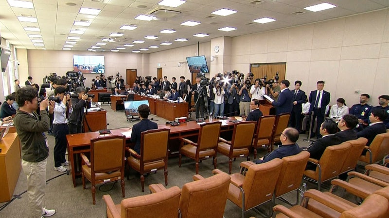 '쌍방울 수사' 검사 탄핵 청문회…<b>이화영</b> 출석