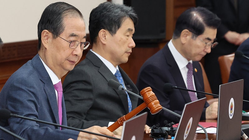 '김 여사 <b>특검법</b>' <b>재의요구안</b> 국무회의 <b>의결</b>…윤 대통령 재가 전망