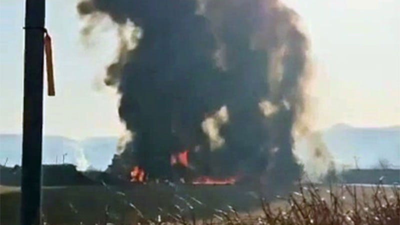 <b>무안공항 여객기</b> "랜딩기어 고장으로 동체착륙 중 <b>사고</b> 추정"