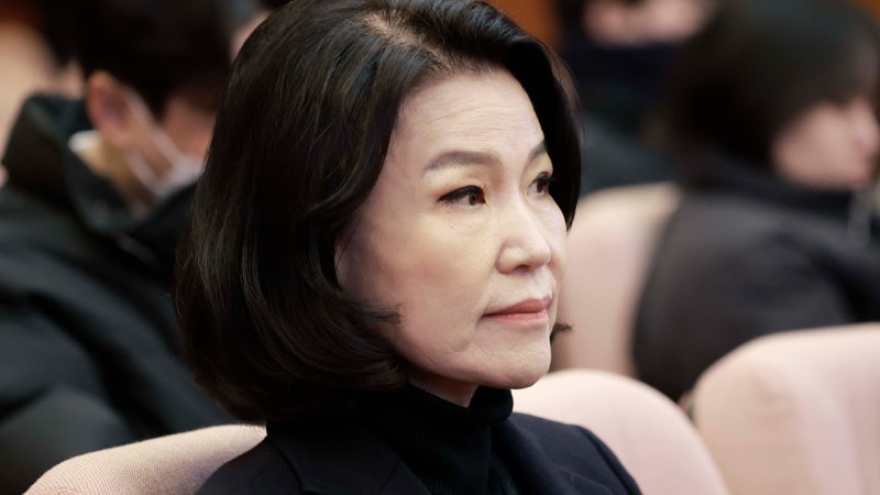 헌재, <b>이진숙</b> 탄핵소추 4대 4로 기각…"<b>2인 체제</b> 의결 문제없다"