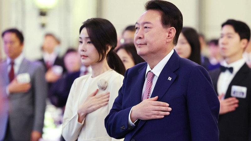 윤 <b>대통령</b> 내외 <b>딥페이크 영상</b> 유튜브서 차단·채널 정지