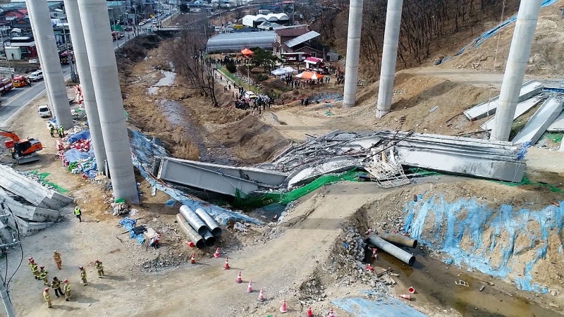 '<b>안성 고속도로</b> 공사장 <b>붕괴</b>' <b>현대엔지니어링</b> 등 압수수색