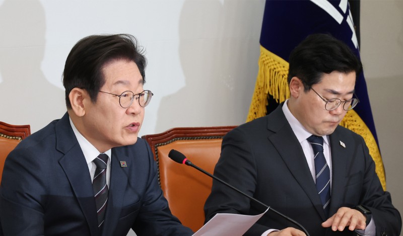 <b>이재명</b> "여당, <b>릴레이</b> <b>헌재</b> <b>겁박</b> 시위…헌법기관 침탈이자 내란 행위"