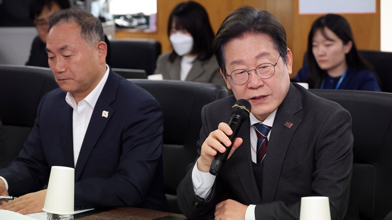 <b>이재명</b> "<b>승복</b>은 <b>윤석열</b>이 하는 것"