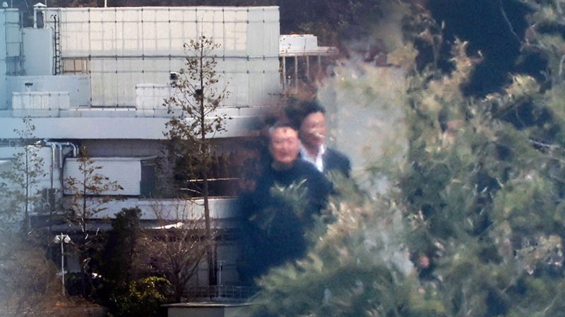 윤 <b>전 대통령</b>, 이르면 내일 관저 퇴거…40명 규모 <b>사저</b> 경호팀 편성
