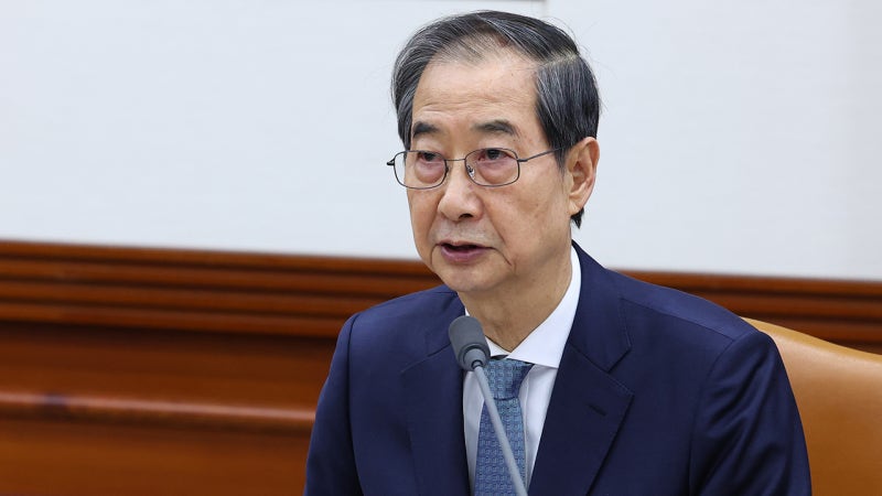 <b>한덕수</b>, 출마 선언 안 했는데 8.6%…<b>한동훈</b> 제치고 3위