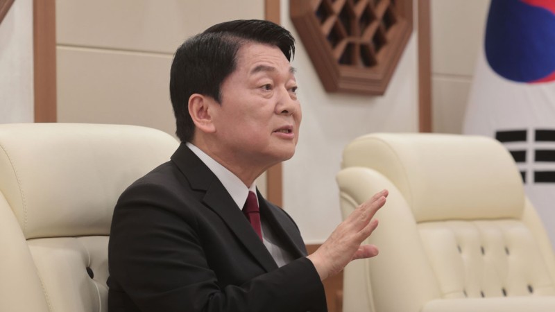 안철수 "<b>이재명</b>에게 가장 쉬운 상대는 검사 출신 <b>한동훈</b>"