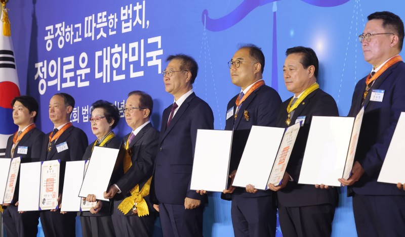 법의 날 기념식…<b>박성재</b> <b>장관</b> "공정한 법 집행으로 법치 구현"