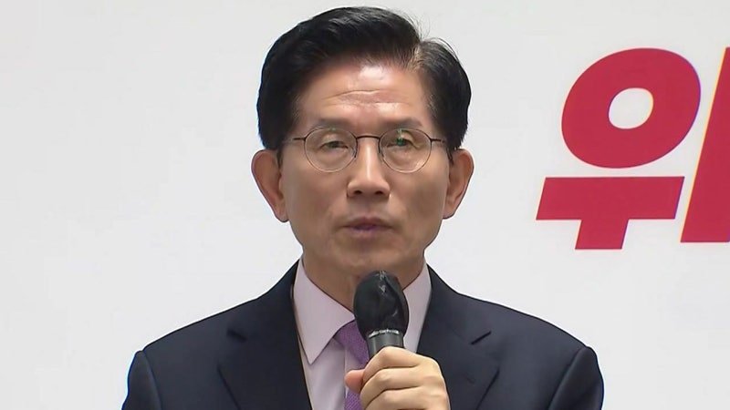 <b>김문수</b>, <b>감세 공약</b> 발표…"<b>중산층</b> 종합소득세 산정에 물가연동제"